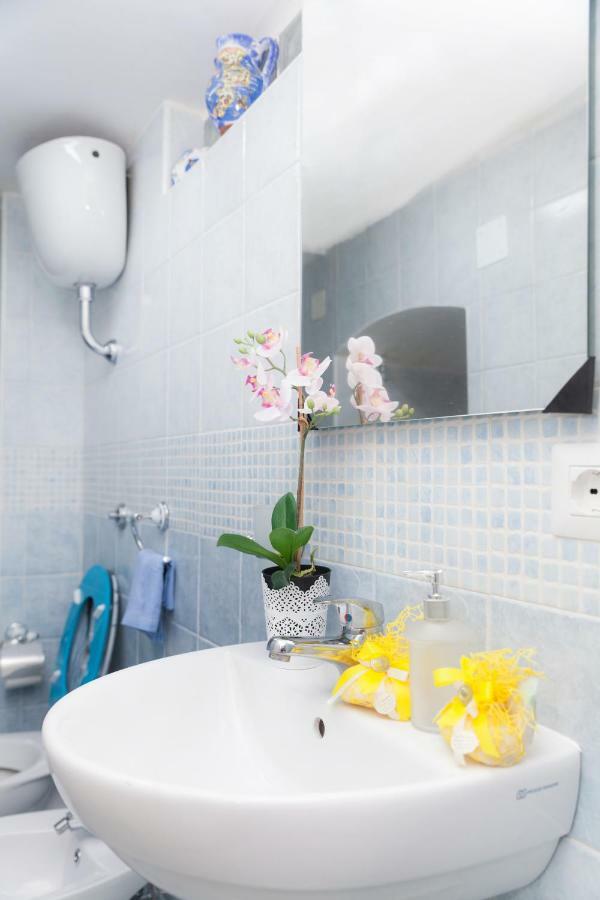 Short Lets Lulu Apartment Ерколано Екстериор снимка