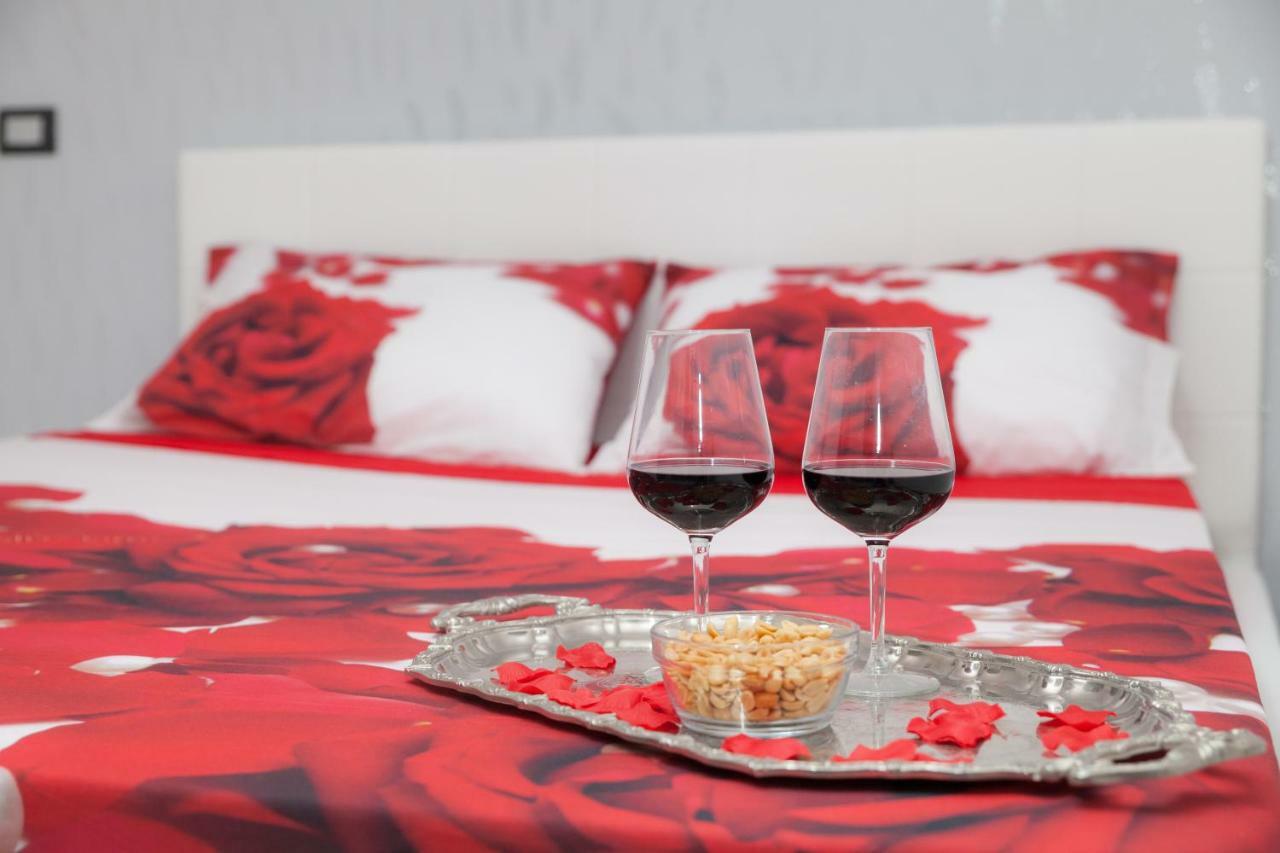Short Lets Lulu Apartment Ерколано Екстериор снимка